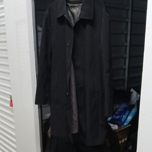 Kenneth Cole New York Black Single-Breasted Trench Coat